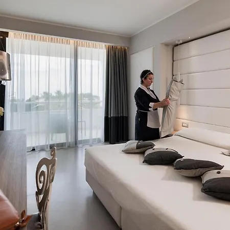 Mec 5* Paestum