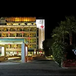 Hotel Mec 5*