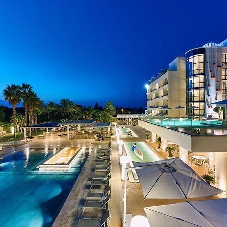 Hotel Mec 5*