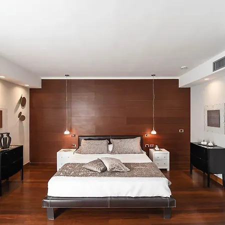 Mec Hotel 5*