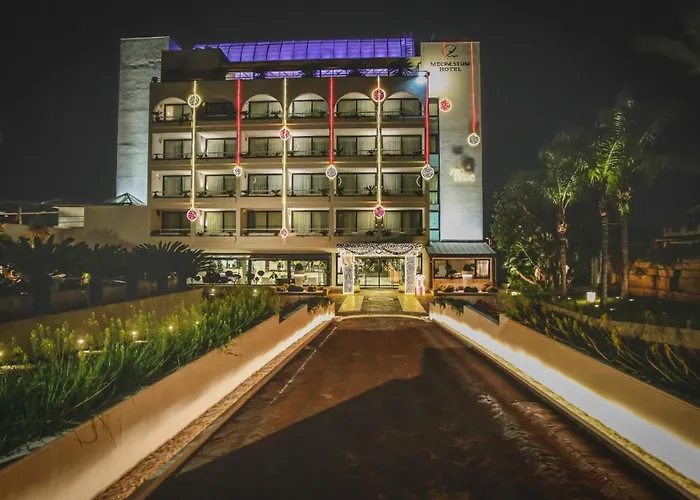 Mec Отель Пестум