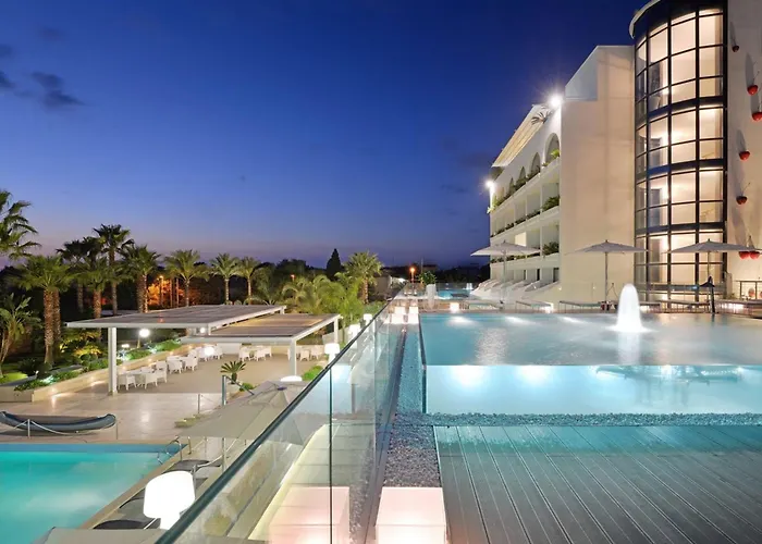 Mec Отель Пестум